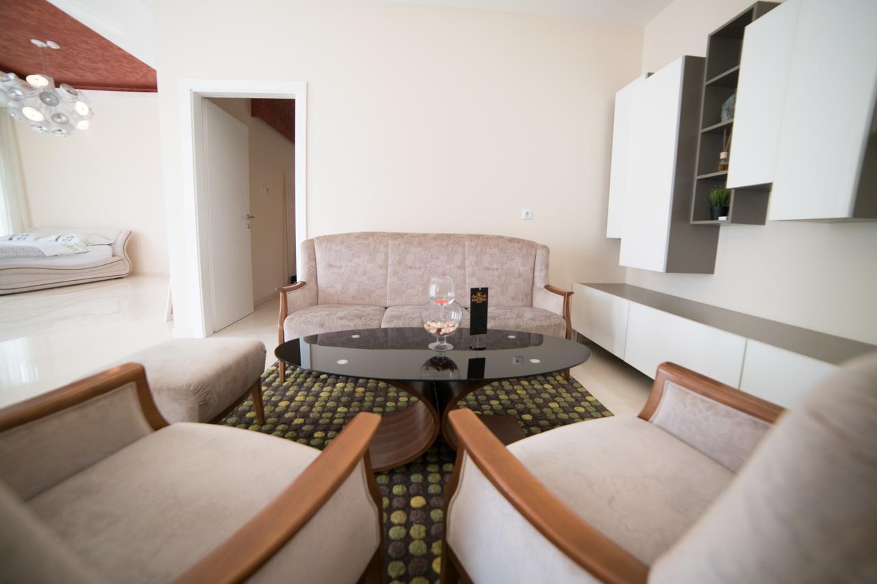 Hotel Urban Buzim Luaran gambar