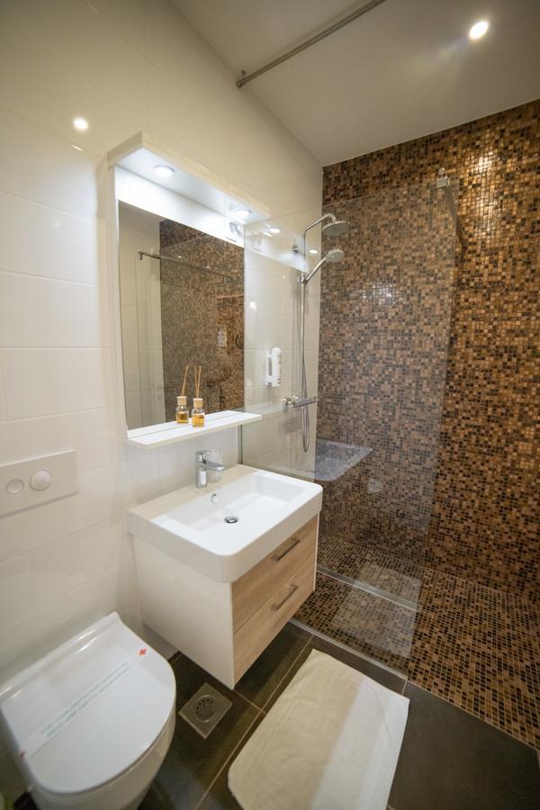 Hotel Urban Buzim Luaran gambar
