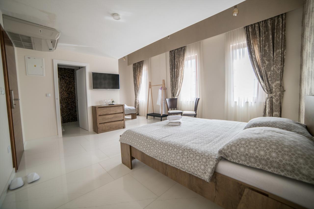 Hotel Urban Buzim Luaran gambar