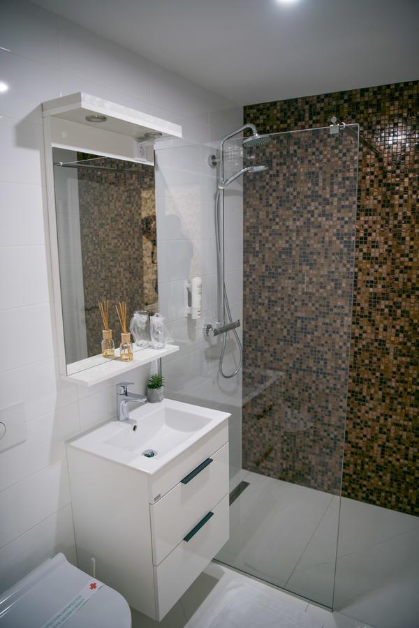 Hotel Urban Buzim Luaran gambar