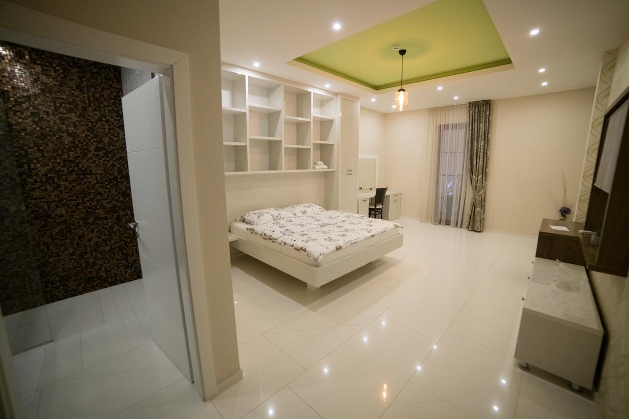Hotel Urban Buzim Luaran gambar