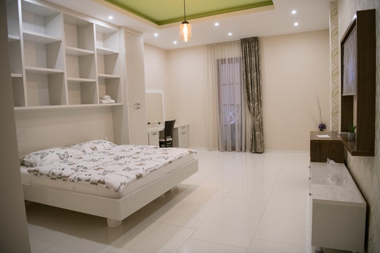 Hotel Urban Buzim Luaran gambar
