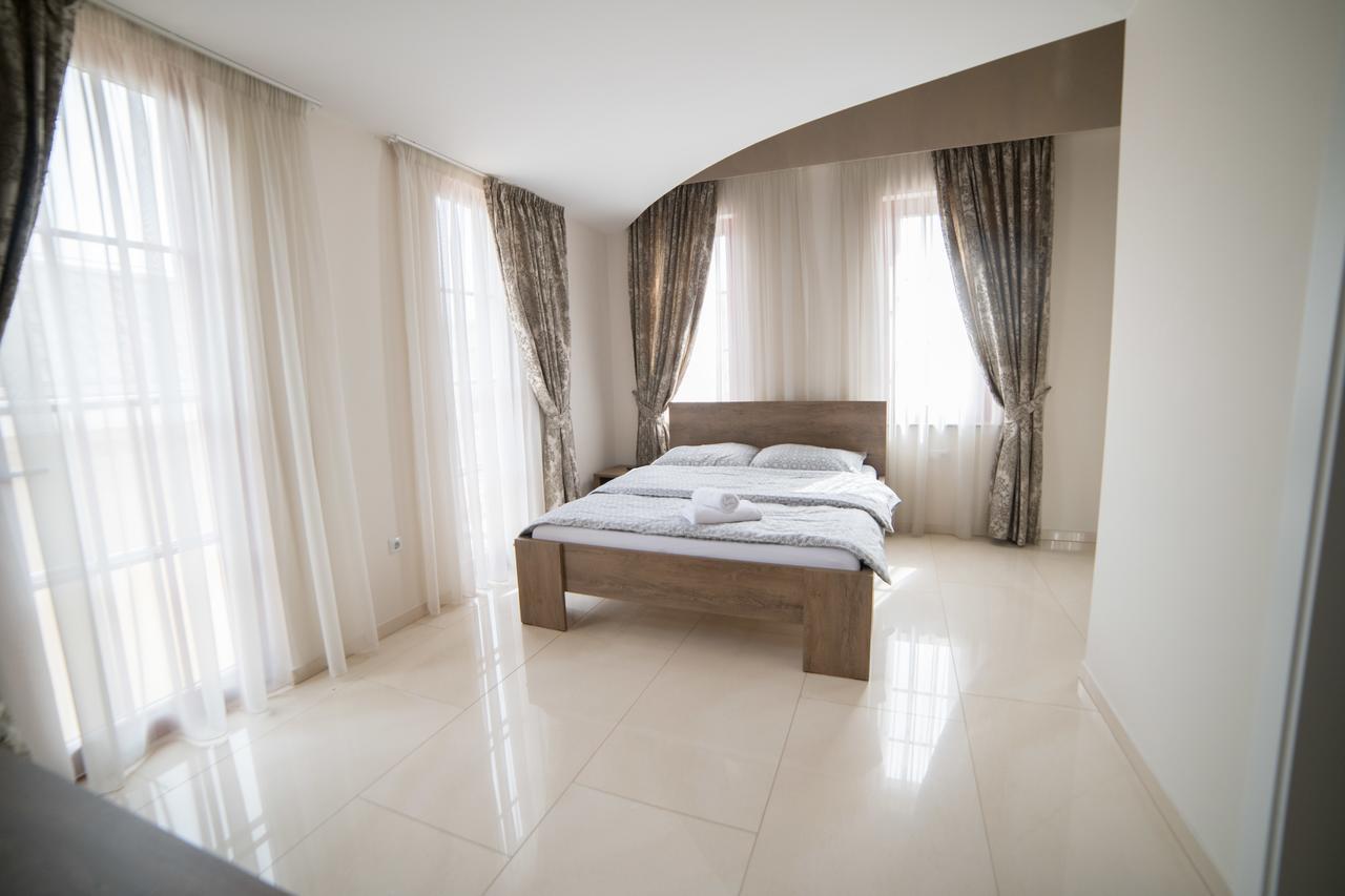 Hotel Urban Buzim Luaran gambar